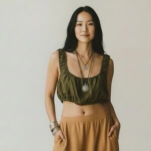 Women’s Revolve Olive Green Boho Ruched Peasant Crop Top Small